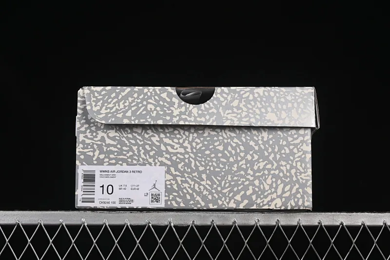 All categories Air Jordan Jordan series basketball shoes Air Jordan 3 OG version Air Jordan 3 "Sail Metallic Silver" AJ3 Joe 3 Metallic Silver CK9246-100